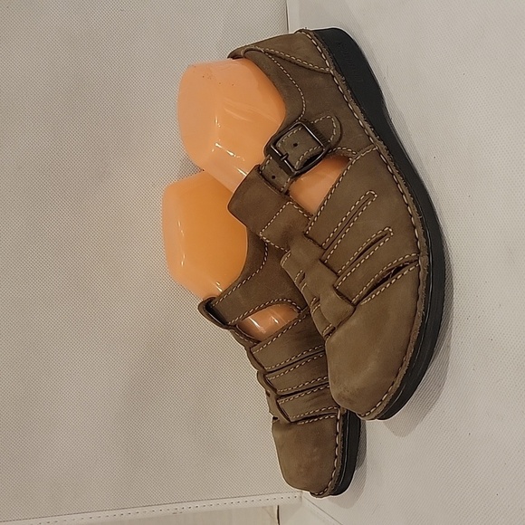 BIRKENSTOCKS NUBUCK LEATHER LIGHT BROWN SHOES (sz‎ W 9 M 7) - Picture 1 of 8